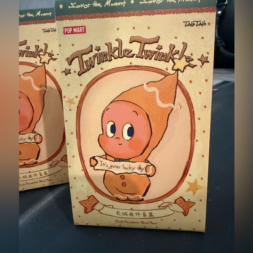 Twinkle Twinkle savor the moment series plush
Pendant- salty cookie